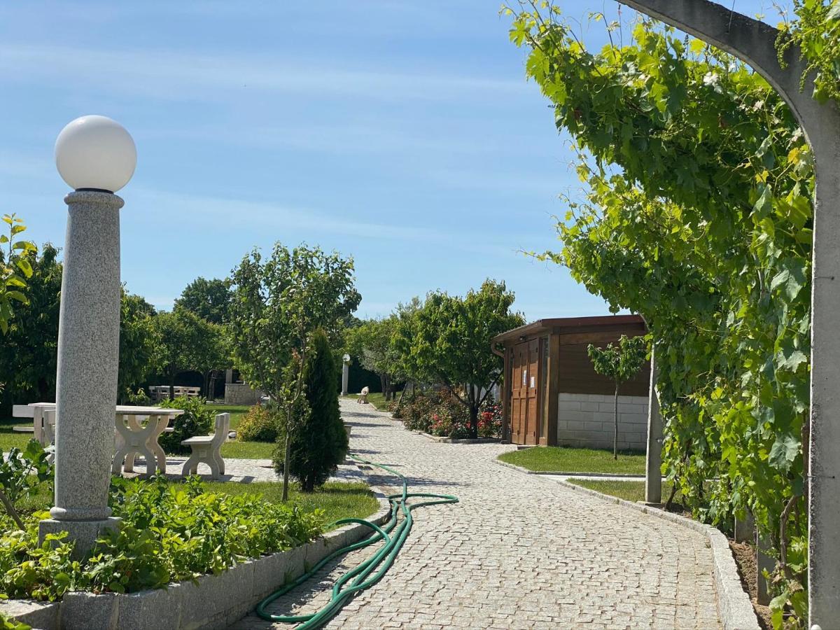 Gites Des Sablons Chatillon-sur-Marne Экстерьер фото
